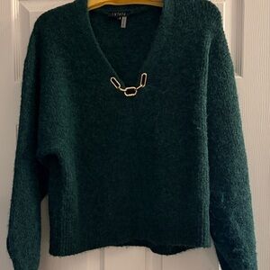 STATE Women's Deep Green V-Neck Sweater